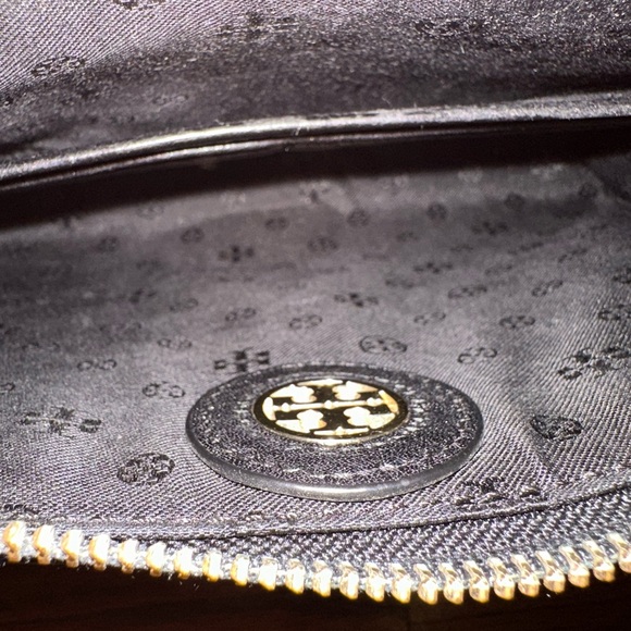 Tory Burch Black Crossbody Bag - Picture 5 of 6